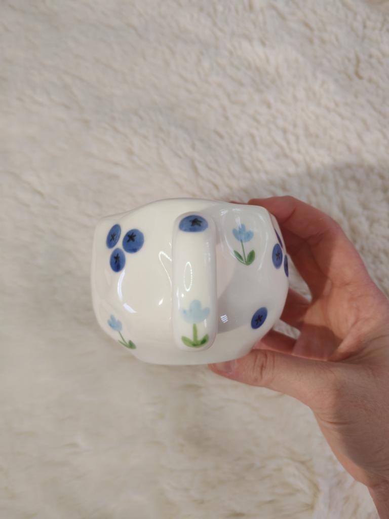 Taza Tulipan y Arándanos